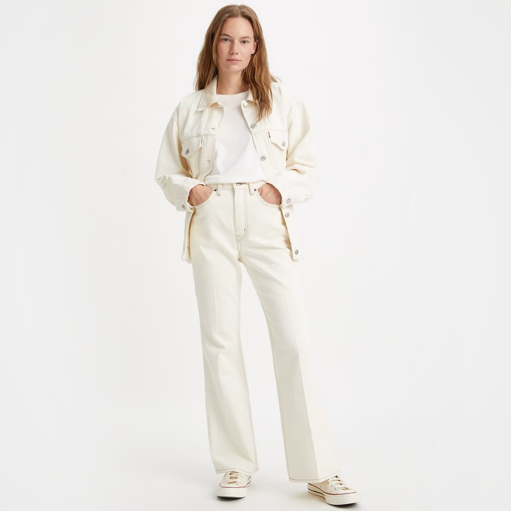 Levi’s 70s high flare jeans in cream